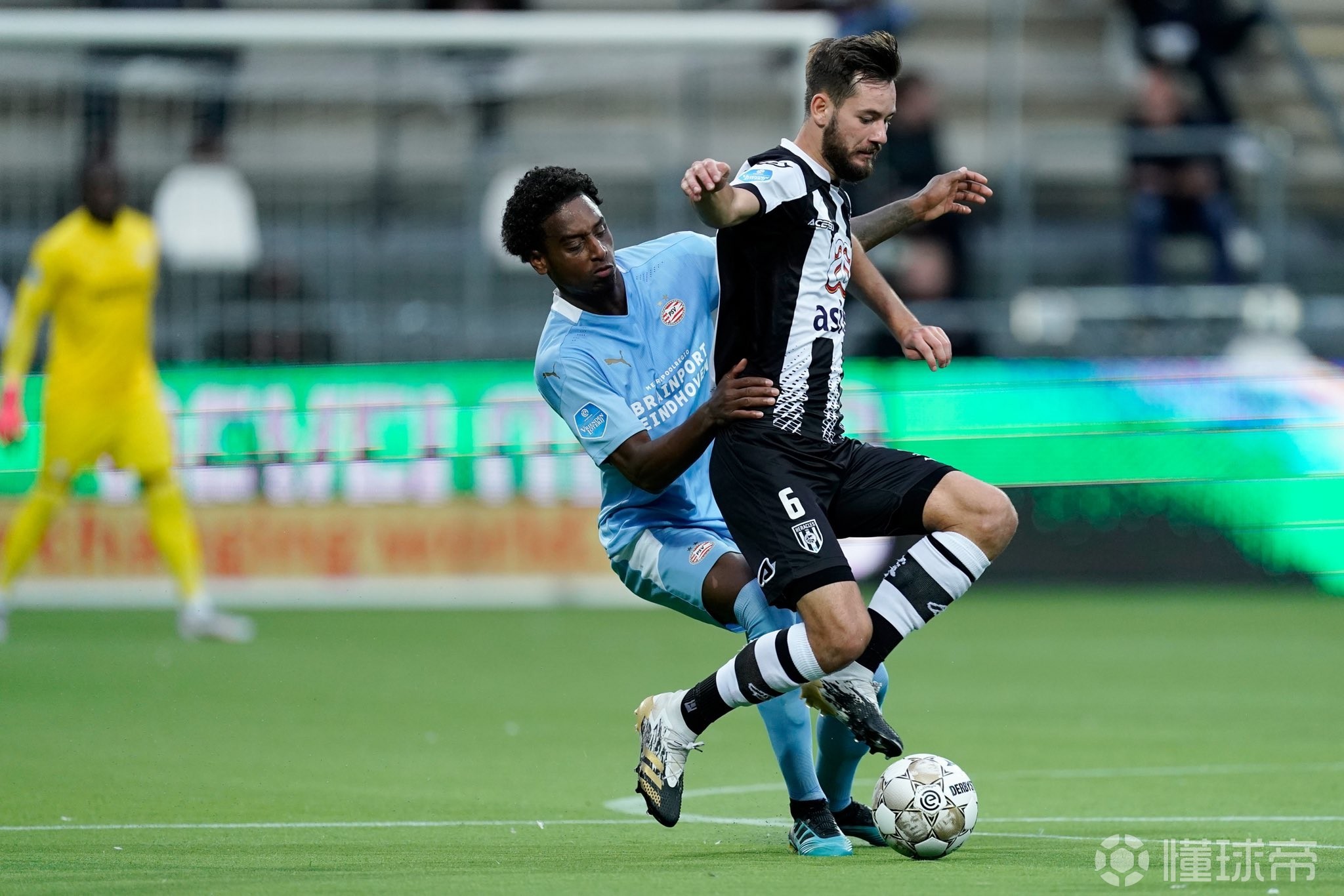 冲刺阶段荷甲传出新动向，底特律活塞回应争议，管理层表态——引发热议，心理建设被强调(萨克拉门托国王vs底特律活塞)