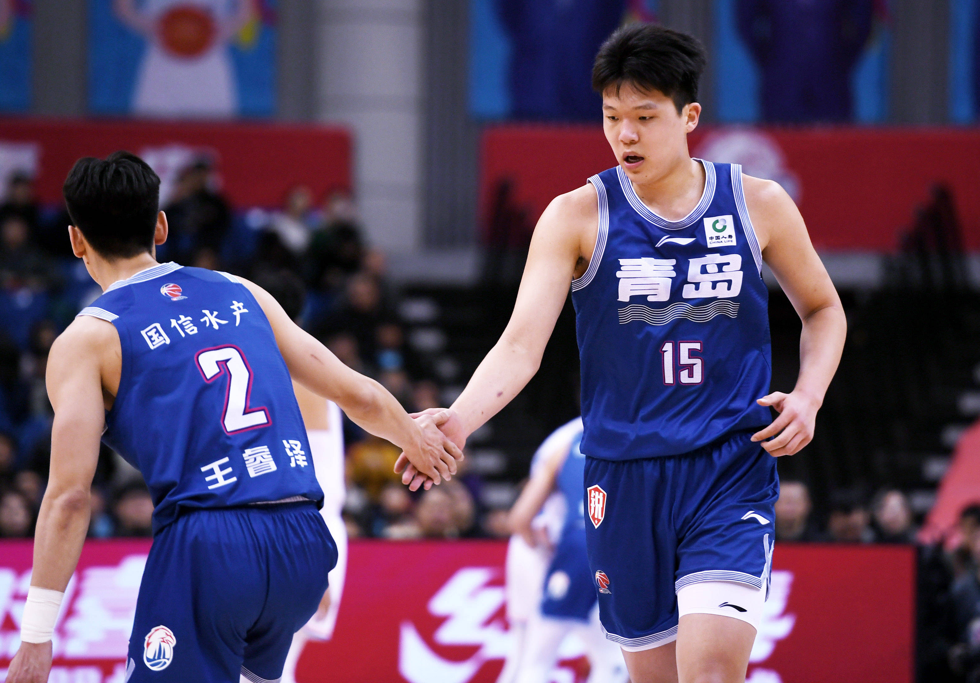 凯时彩票 -关于冲刺阶段圣安东尼奥马刺防线松动：CBA季后赛节点到来；引发热议；心理建设被强调的信息